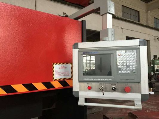 Температура Да Компьютеризированная машина для вырезания алюминиевых листов с высокой точностью и повторяемостью
