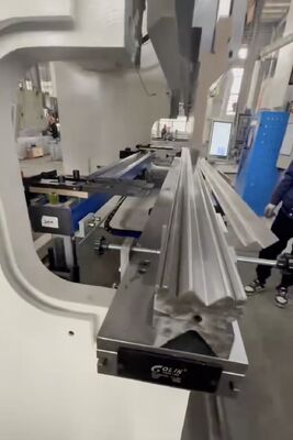 300 ton 3200 mm press brake bending machine