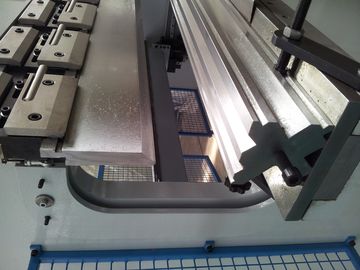 ESTUN E200 Управляемый многоосевой гидравлический прессовый тормоз для тяжелых применений