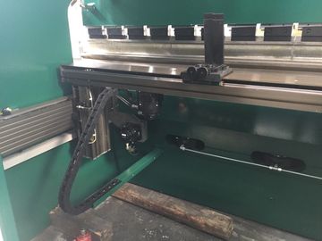 E21 Мегкая сталь Гидравлический пресс тормоз Максимальный угол изгиба 135°